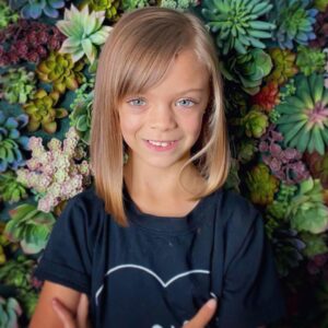 Tyler Baltierra Instagram - Novalee got her first “big girl” haircut today & I wasn’t ready for how it hit me when she walked in the door. Baby girl, please stop growing up, daddy can’t handle it! 🥺❤️😭 #NovaleeReign #GirlDad