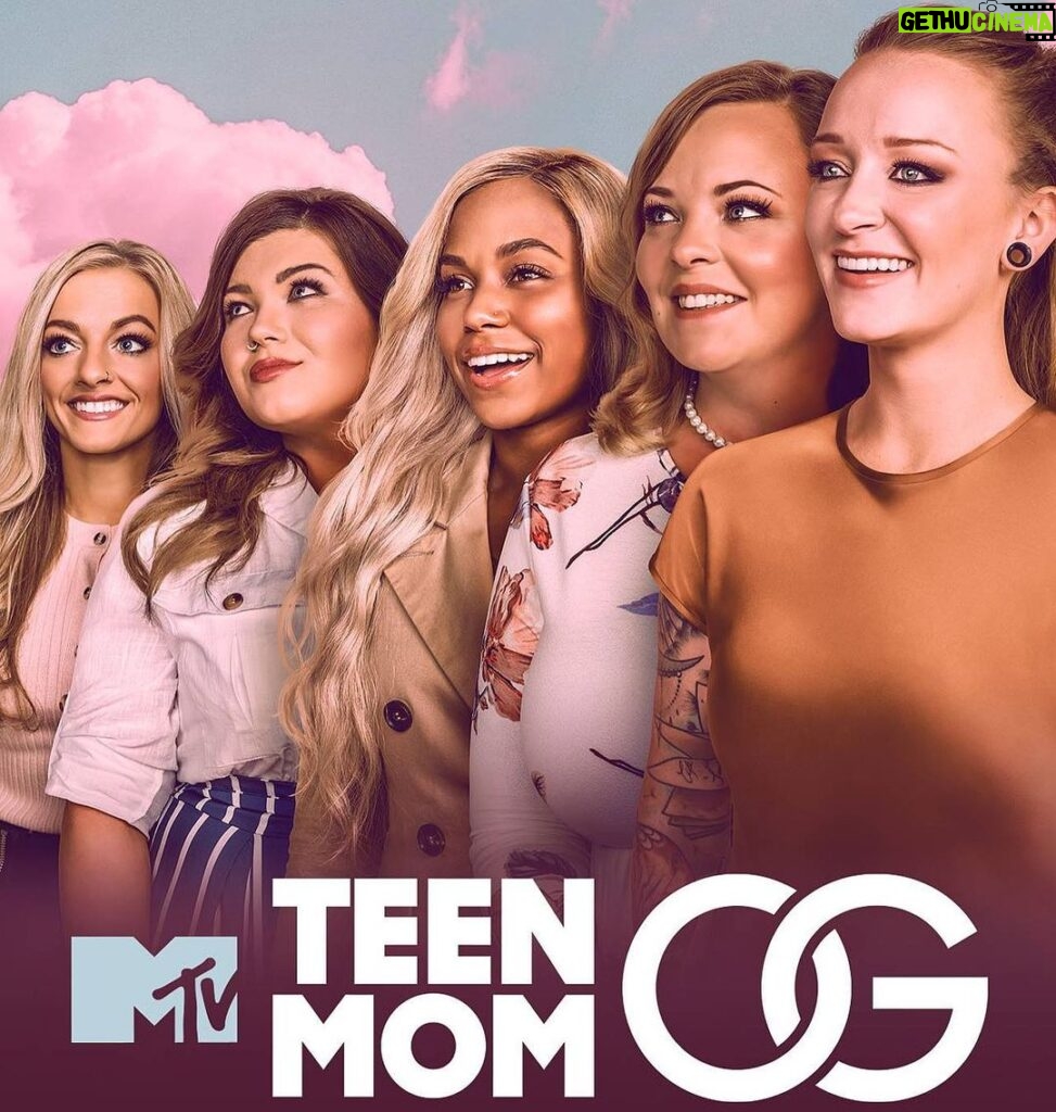 Tyler Baltierra Instagram - Duuuude this picture makes me lmao for some reason 😂 but don’t forget, the NEW SEASON of #TeenMomOG premieres TONIGHT at 8/7c on @mtv