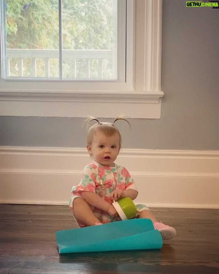 Tyler Baltierra Instagram - I’ll never understand what I did to deserve such beautiful daughters, but there’s not a day that passes where I don’t just stare at them for a moment & think to myself “look at how blessed you are Tyler” #VaedaLuma #DaddysBaby #GirlDad 😍❤️🥰