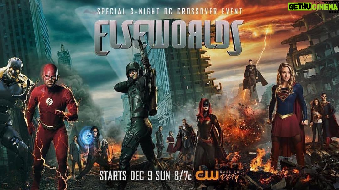 Tyler Hoechlin Instagram - It’s here! The 3 night crossover starts tonight! Catch the first episode of @cwtheflash tonight, and @cw_arrow & @supergirlcw tomorrow and Tuesday. Enjoy everyone!