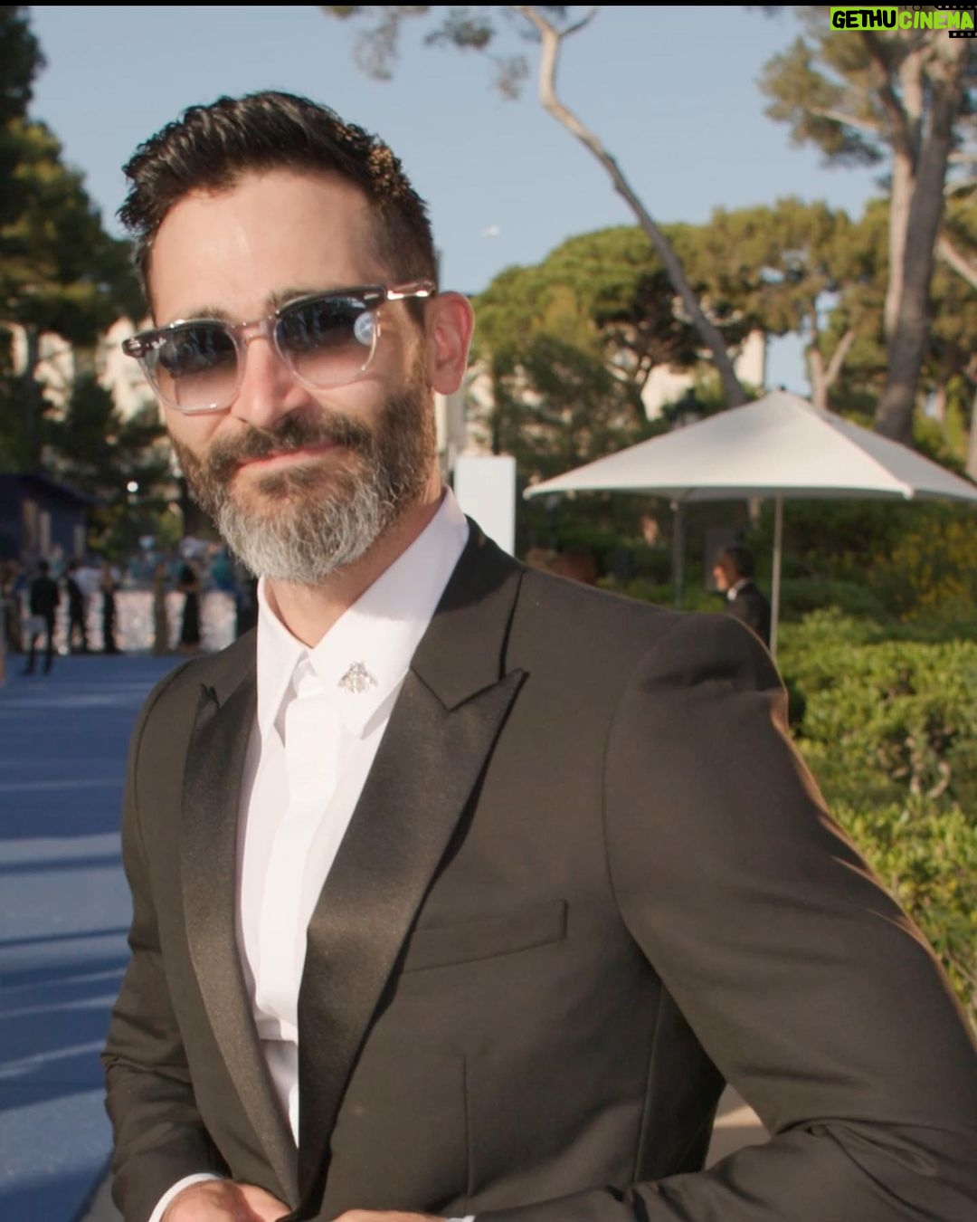 Tyler Hoechlin Instagram - So grateful to have been a part of yet another wonderful gala with @amfAR #amfarcannes, raising millions of dollars for vital AIDS research programs. Every minute, one person dies of AIDS-related causes and three more become infected. Join the fight to #CUREAIDS - learn more at amfar.org