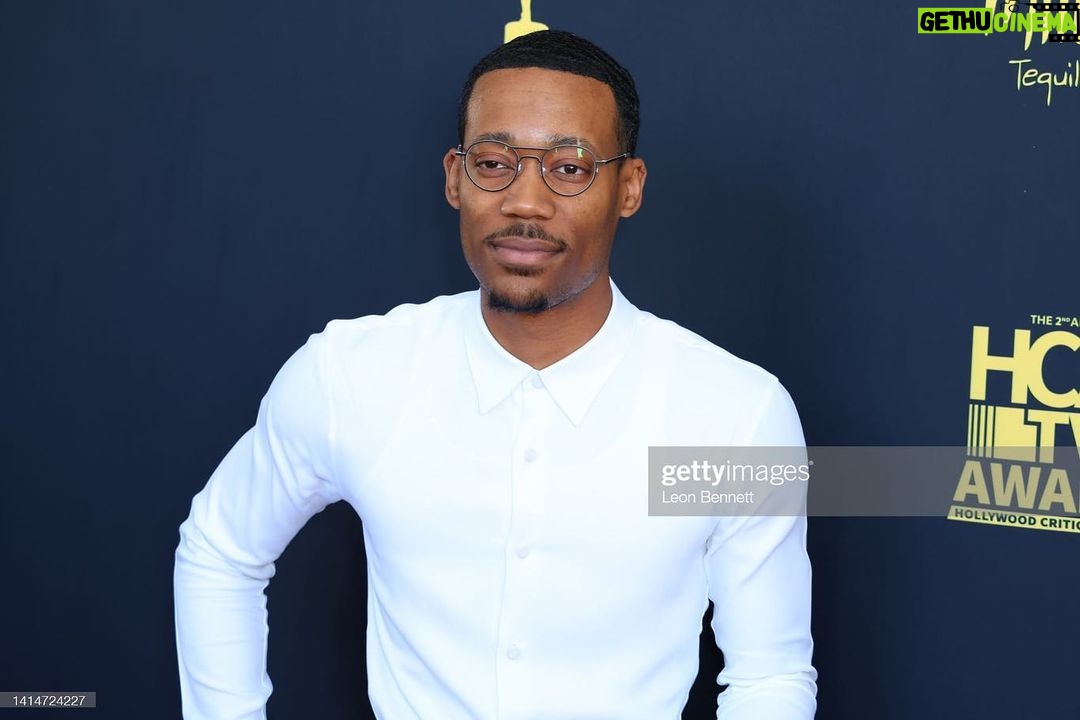 Tyler James Williams Instagram - Still on a high from last night. Thank you to the @hollywoodcriticsassociation for not only gracing @abbottelemabc with a win for Best Broadcast Network Comedy but also giving me the joy of watching @janellejamescomedy and @quintab hold so many little gold statues of their own. I’m grateful. ❤️