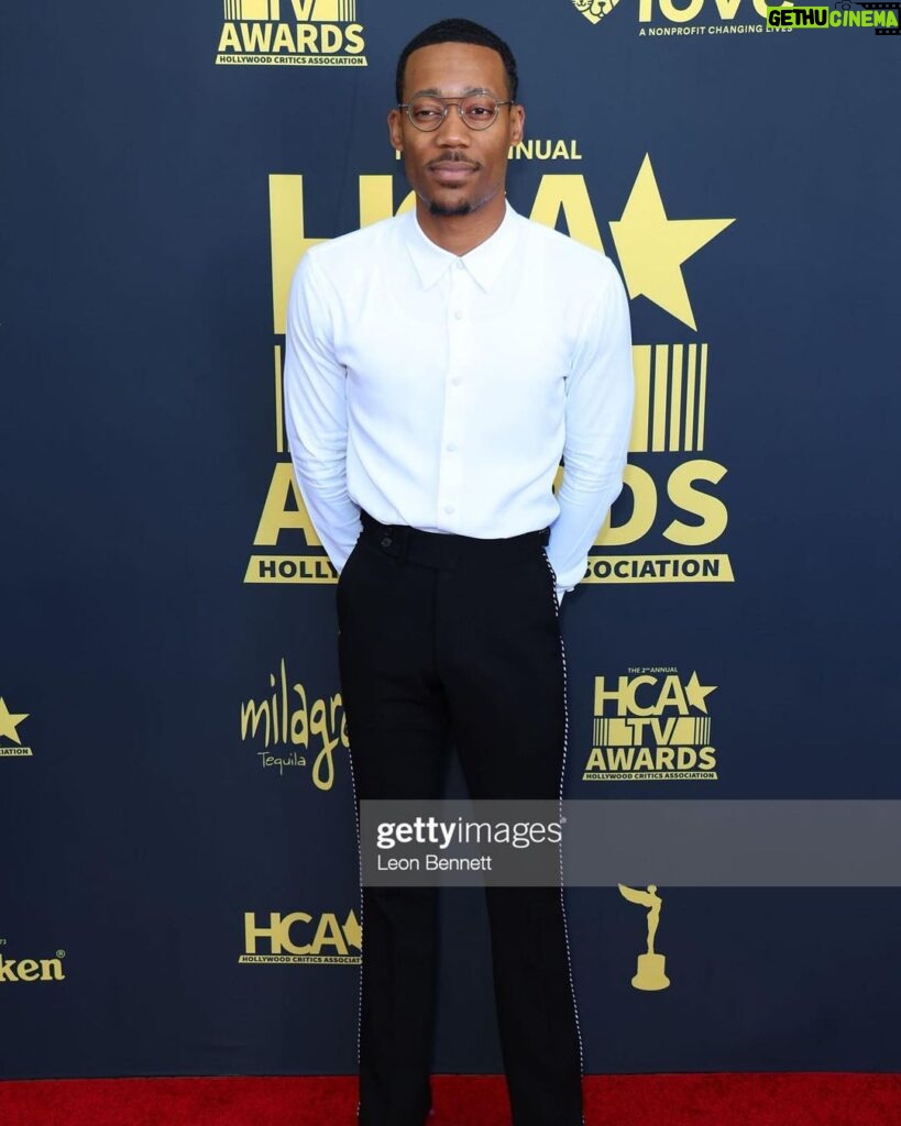 Tyler James Williams Instagram - Shout out to @stayflythrash for the simple yet classy look for this 90 degree affair.