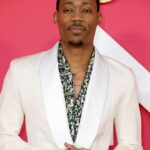 Tyler James Williams Instagram - @naacpimageawards thank you for another beautiful night and for celebrating me and my @abbottelemabc Family Tux: @peoplesofallnations Shoes: @kurtgeiger Jewelry: @cartier Styled by @ashleynorthstyle Grooming by @crazysexybeautifoe