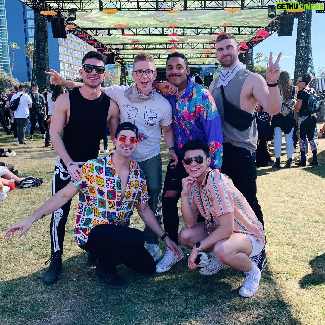 Tyler Oakley Instagram - the last big 2020 festival weekend before shit hit the fan… what’s everyone going to this year?? 👀🕺🏻✨