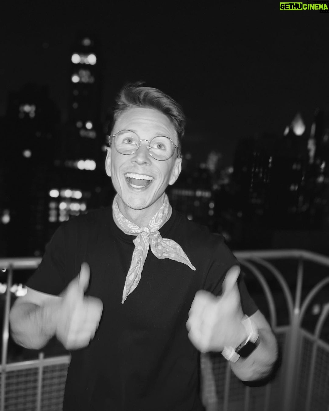 Tyler Oakley Instagram - i give the @twitch partner summit two thumbs up Brooklyn, New York