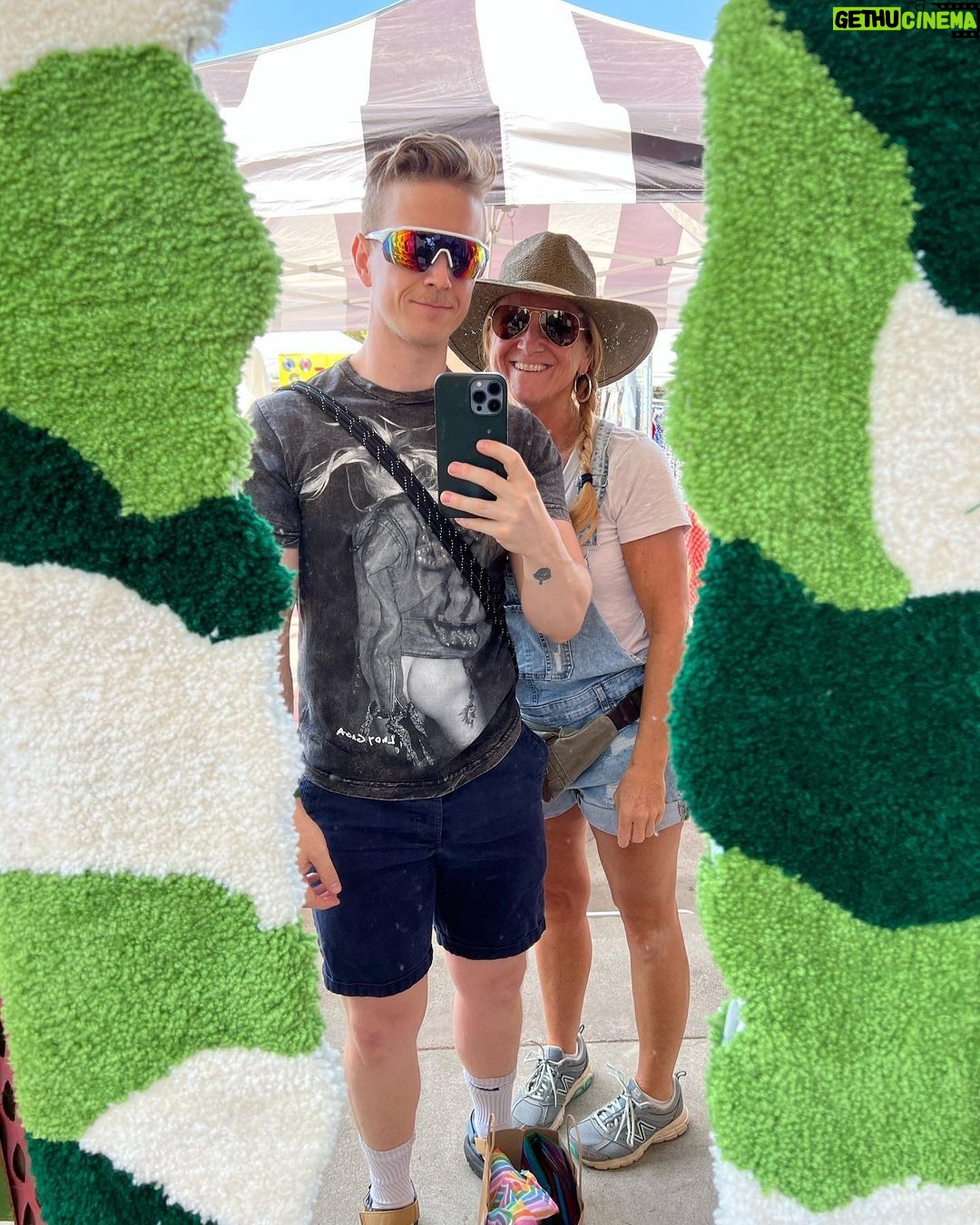 Tyler Oakley Instagram - the one & only queen jackie is in town