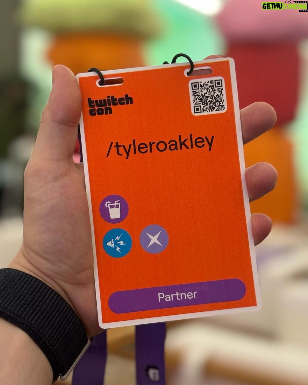 Tyler Oakley Instagram - oh yeah, i went to twitchcon!