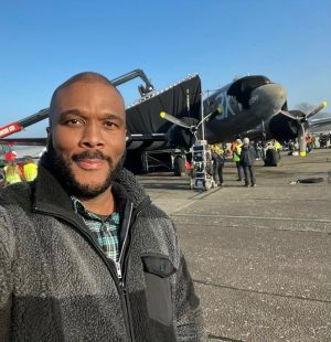 Tyler Perry Instagram - Airplanes and making movies… 
When the two things I love meet.