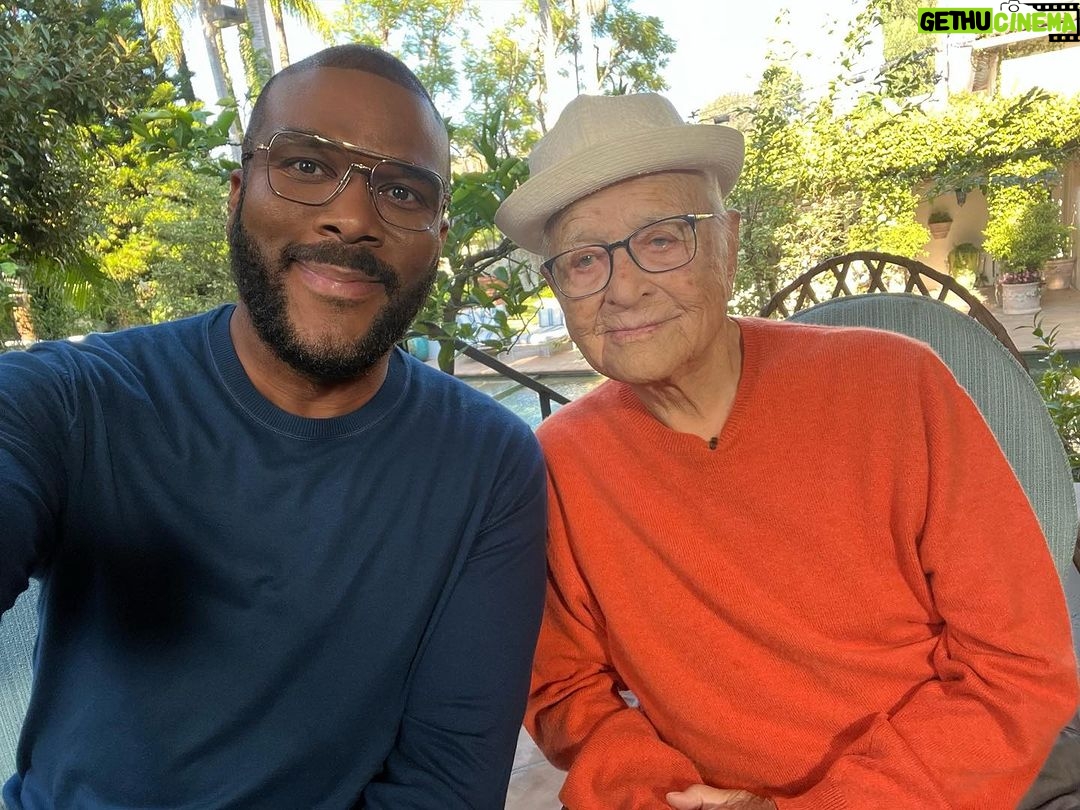 Tyler Perry Instagram - Not long ago I had the pleasure of meeting one of my heroes. He invited me to lunch at his home and as we sat and talked and laughed, I got a chance to tell him how he had helped save my life. I shared with him that he taught me to dream a bigger dream by his example. He was 100 years old at the time, but sharp as ever. Full of wisdom and great advice, and I took it all in. Just before I left, I asked, “At 100 years old what are you looking forward to?” Without any hesitation he said, “Tomorrow.” It was such a simple but powerful lesson to live your life fully one day at a time. And One Day at a Time just happened to be the name of one of his many hit TV shows along with Maude, All in The Family, Good Times, Sanford and Son and so many other incredible shows. They were the only thing that brought laughter and joy to me as a child, who was living a daily nightmare. I’m so glad that I had the chance to say to him, thanks to his vision and his work, he gave me many “tomorrows” to look forward to. So today, sadly, I say goodbye and I salute a veteran. One who asked me to help put together a moment for him to say thank you to the surviving Redtail Tuskegee Airmen, he wanted to thank them for the escorts they provided him and others during World War II, which I did with Robin Roberts on GMA. It felt good to be able to do something for him. A hero and someone who inspired me to try and bring as much laughter to the world as he bought to the little boy that I was. You sir are truly one of one! I’m so glad we were on the planet at the same time. Thank you for your example. Rest in peace my dear friend, I thank God for you. My prayers are with your family. Travel well, Mr. Norman Lear.