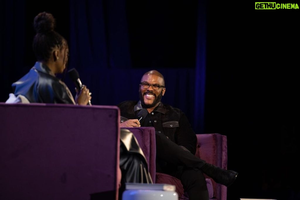Tyler Perry Instagram - I so enjoyed moderating this conversation with former First Lady @michelleobama about her new book #TheLightWeCarry Thank you for reminding us all that we have a light and we should use it to make each other better. One of my favorite quotes from the book: Keep the poison out and the power in.