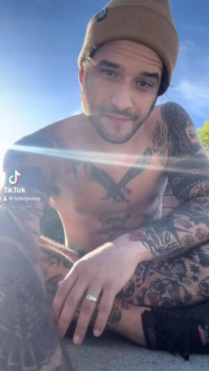 Tyler Posey Instagram - Meditate before you caffeinate! Peace, love and surf naked!
