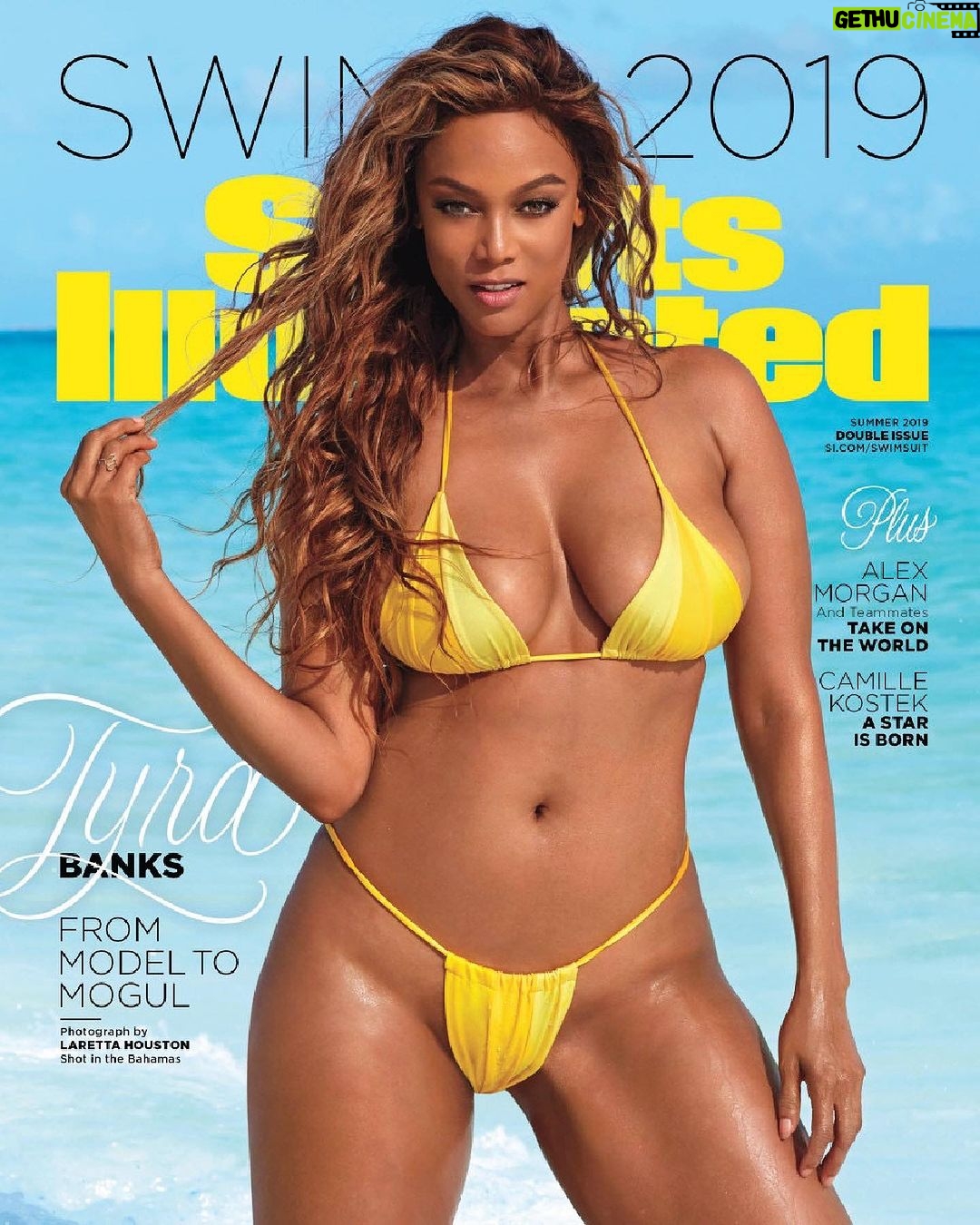 Tyra Banks Instagram - When I started modeling so many years ago, there were hardly any black photographers. And FEMALE black photographers…well…I honestly can’t remember working with any in my years of doing fashion. So when I knew I was going to grace the cover of Sports Illustrated Swimsuit Edition for the 3rd time, I wanted to give a black FEMALE photographer 👩🏽🦱 a career changing opportunity. Just like my past @si_swimsuit covers changed my career big time. I searched social media, high and low. IG, Pinterest…scrolling scrolling scrolling and then WOW… I landed on @larettahouston 📷 Laretta’s work was edgy, artistic, had depth. She had the eye 👁️. And I knew that because she was a woman, and more specifically a black woman, there was a chance that the world at large would not get to witness her creative genius. I presented her work to @mj_day at SI Swim 👙 and without hesitation, MJ said “Yes, yes and yes!!!” Cut to a month later and we were all on the beach of the Bahamas and OMG…Laretta is right there photographing me! As I posed for her lense on that sand, my heart was so full because I felt that her career was about to change. She later told me she was so nervous, but I couldn’t tell. She was a BOSS 💪🏾on that beach. Leading her team and getting shot after great shot. The Bahamas sun set and we left the island 🏝️ and the cover debuted! One of my fave covers EVER! But I didn’t want that to be the end of my work with Laretta. After we helped to made sure she got a good agent, I couldn’t leave my work with her to just that one (major) job. Over the years, I have requested Laretta to photograph me for other shoots. Large campaigns. And the most recent is @karen_millen. And again, she nailed it. 💪🏾 Every time I work with Laretta, it just feels so good. She’s the truth. And now the world 🌎 knows she is, too. Keep dreaming, y’all. Your time to shine will come. 💫 💛TyTy