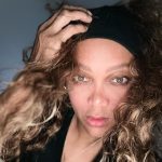 Tyra Banks Instagram - Study break 🤓💄📓 Check out these 10 photos in 10 seconds and then go back to work!