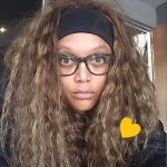 Tyra Banks Instagram - Saturday relaxing realness 💛