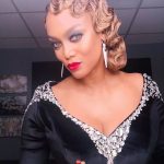 Tyra Banks Instagram - Retro glam with a lil @charlidamelio surprise. She gave me a gift. It smells good. So I modeled with it. Not an ad. Just love. Congrats on your #DWTS win, beautiful girl! 💛