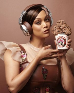 Tyra Banks Instagram - Smize & Dream (@smizeanddream), the premium ice-cream brand launched  by supermodel, television personality, producer, writer, and actor @tyrabanks, may have been founded only in 2021, but it's a business that has been years in the making. 

You see, Smize & Dream is the result of Banks' lifelong love for ice-cream, with her first memory of it being a hand-churned vanilla variety that her great-grandmother used to make for her when she was a child. Banks also remembers that as a schoolgirl, she and her mother would have a weekly ritual in which they'd get together, enjoy a bowl of ice-cream, and chat about their dreams and aspirations for the future. "Every Friday, it was ice-cream, and talking about dreams," Banks recalls. "And so, for me, ice-cream is so nostalgic, and it connects to dreams."

Following its launch in Los Angeles, Smize & Dream has since gone on to grow across the US, and its first international outpost was recently announced to be here in the UAE. This has been through what Banks calls a "residency" at Brunch & Cake (@brunchandcake), a Dubai-headquartered all-day dining restaurant that has seen not only its popularity grow since its launch in 2019, but also its presence, with it now boasting of multiple locations in the UAE, with plans to expand across the MENA region and beyond.

In a statement, Amjad Barakat (@amjadflip), co-founder and CEO of Innovision Holding, the company behind Brunch & Cake, said, "Our collaboration with Smize & Dream is our first monumental step towards making Brunch & Cake a global household name- and who better to start this journey with than icon and businesswoman Tyra Banks? Our brands align perfectly, and we're excited to continue building the Brunch & Cake experience, now with a touch of Smize." 

Meanwhile, Banks is hoping to lean further into her entrepreneurial persona. "There's something that just makes me feel like runways and photo shoots and covers, all of that was nice, but I would love for that to be an asterisk on my legacy," Banks says. "But the main thing [would be for people] to be like, 'She's an ice-cream entrepreneur. Do you know she 𝘶𝘴𝘦𝘥 to be a model?'"

Link in bio for the full story.
