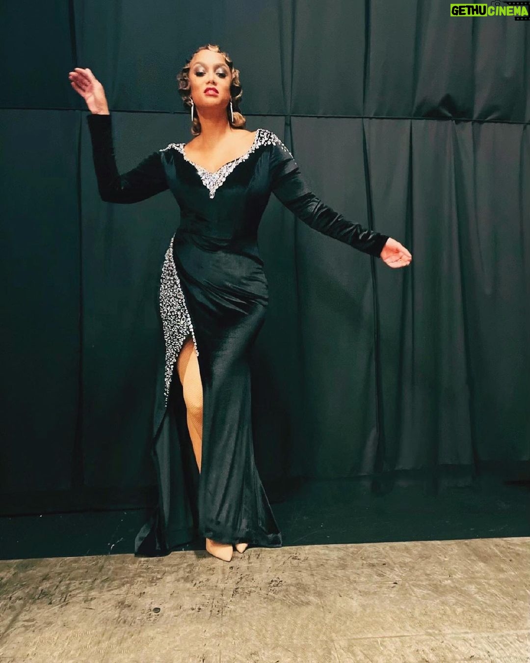 Tyra Banks Instagram - Josephine. Lena. Dorothy. Paying homage. Fill in their last names below ππ½ . . . Stylists: @Ericarchibald & @nataliabarzilai Designer: @houseofjmc Makeup: @valentefrazierartistry Hair: @kimblehaircare Embellishments: @primecreations Jewelry: @XIVkarats Shoes: @vionicshoes Tailor: @mparkerbuzz #DWTS #DisneyPlus