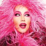 Tyra Banks Instagram – She tagged me and I stopped. Pink. Effervescent. Fun. @vanessavancartier, TyTy sees you. 💛
#TyTySeesYou