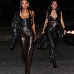 Tyra Banks Instagram - Coyote Ugly in the Halloween House! @jastookes serving up Coyote TyTy lookin’ hotter than hot! And shout out to @kelseymerritt who I know is making @bridgetmoynahan super proud! ‘Pour some Sugar on’ both of these babes! TyTy approves!!!! 💛