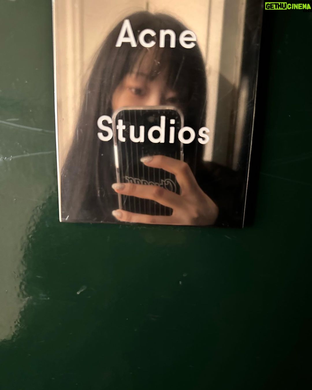 Uchinaga Eri Instagram - @acnestudios 🖤