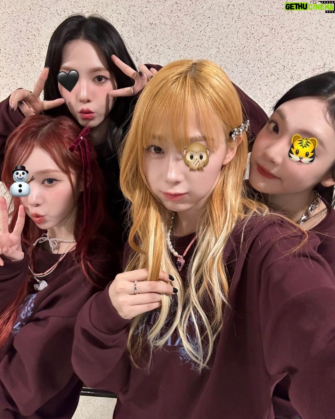 Uchinaga Eri Instagram - μ°λ¦¬ 3μ΄π€ νμ κ°μ¬ν΄μβ¨ μμΌλ‘λ κ³μ μ€λμ€λ 보μ₯