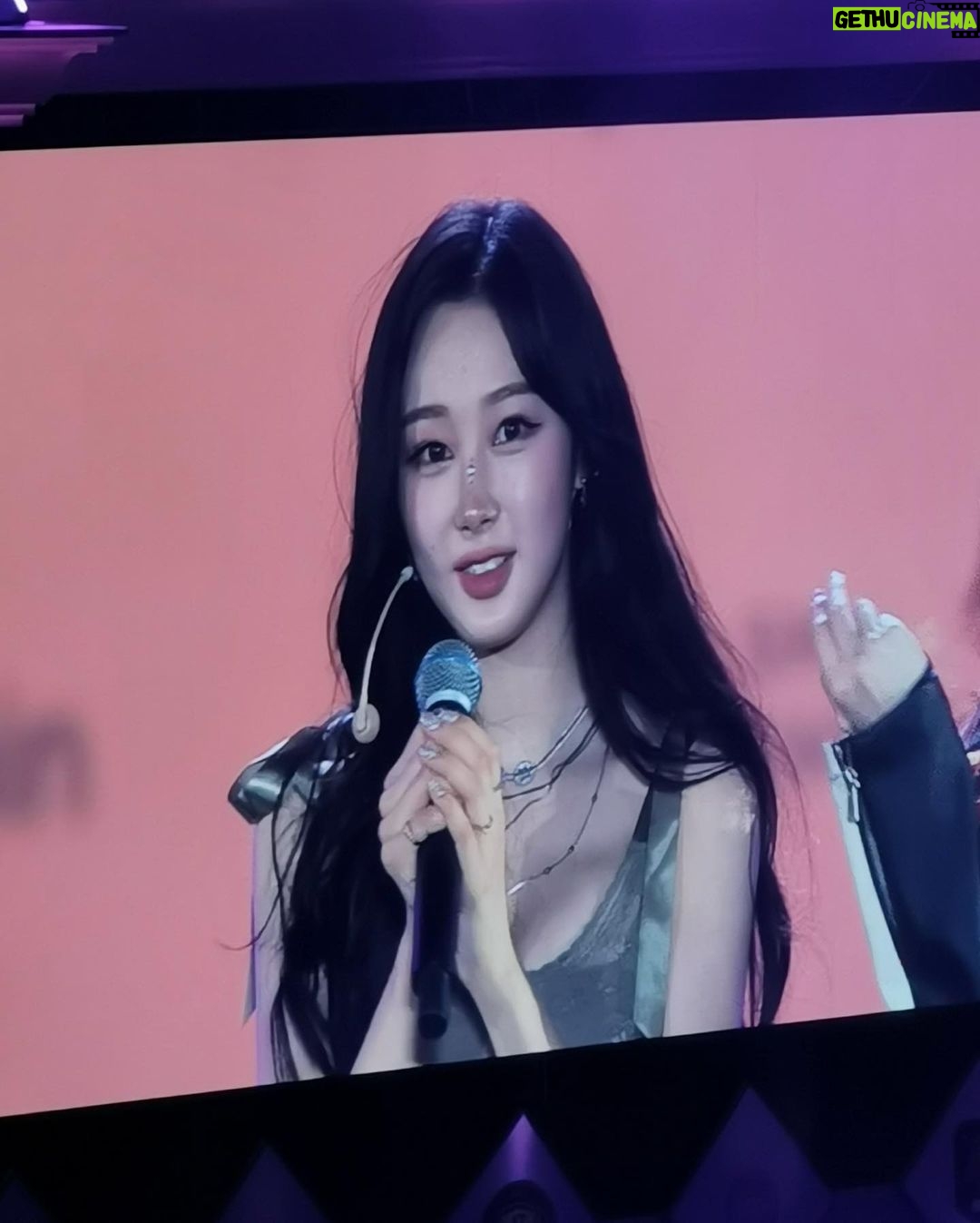 Uchinaga Eri Instagram - smtown Jakarta🙆🏻‍♀️
