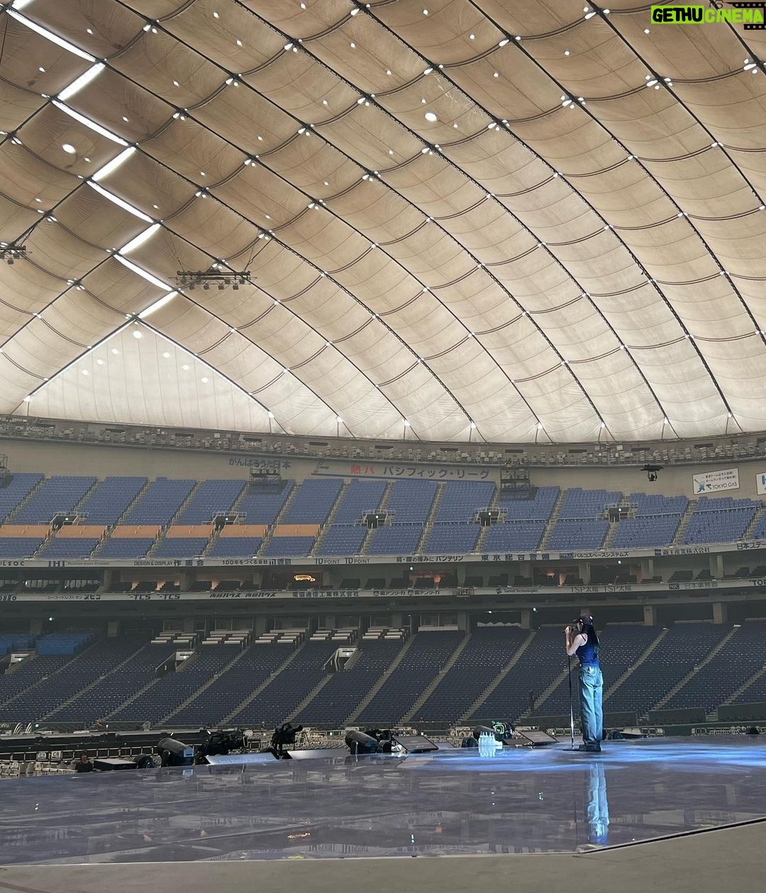 Uchinaga Eri Instagram - yes i am so afraid of heights