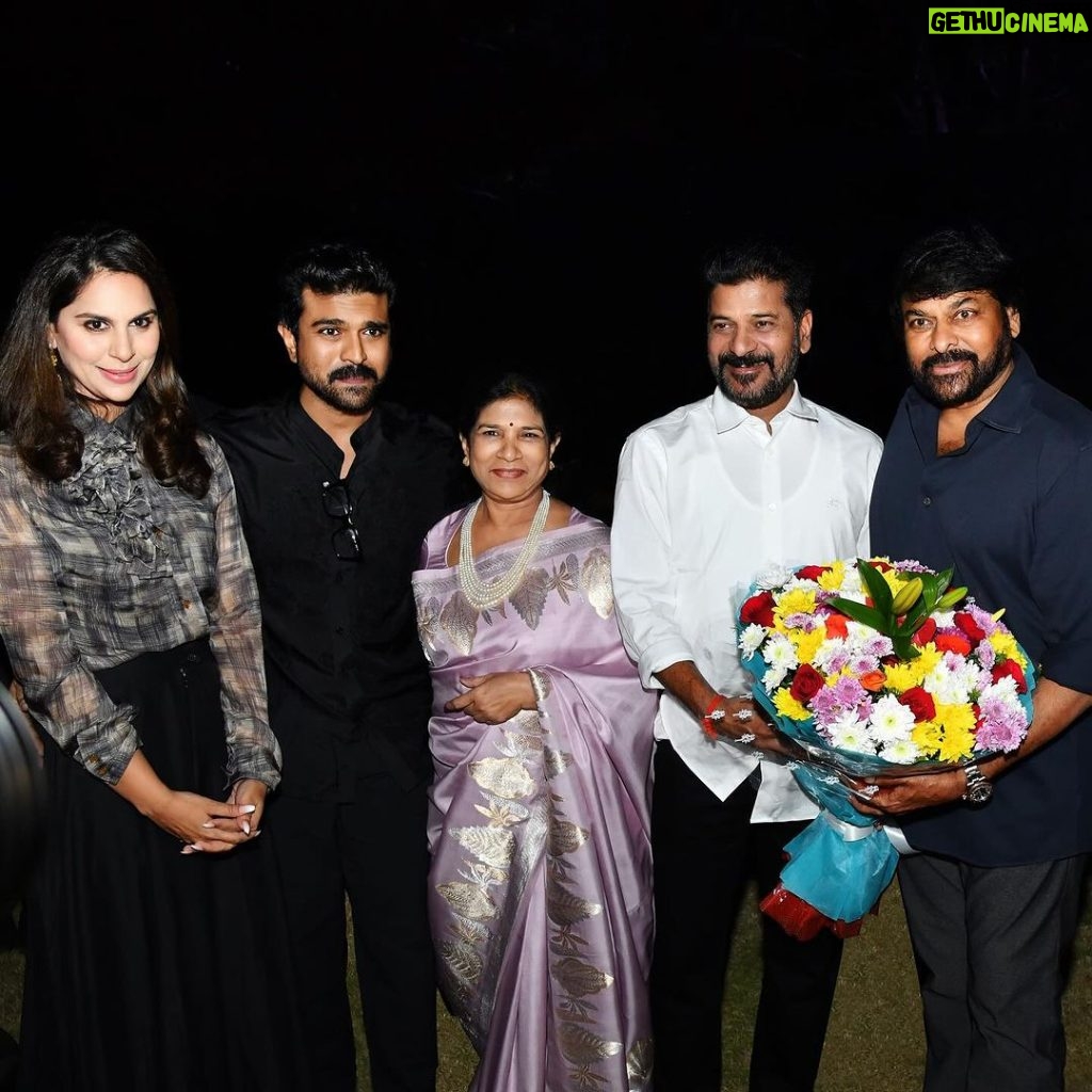 Upasana Kamineni Instagram - An unforgettable evening to celebrate Mamaya’s Padma Vibhushan Award hosted by Mom & Dad . 🌟 It was an honour to have the dynamic presence of our esteemed Chief Minister at home. @chiranjeevikonidela @revanthofficial @shobanakamineni @alwaysramcharan