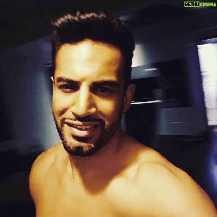 Upen Patel Instagram - Good night Mumbai, Maharashtra