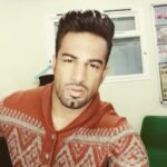 Upen Patel Instagram - Hmmmm... we pose and we ready 😂😂 Mumbai, Maharashtra