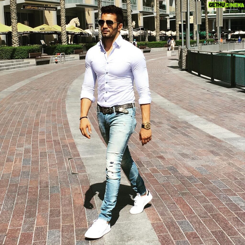 Upen Patel Instagram - Dubai… The Dubai Fountain, Burj Khalifa