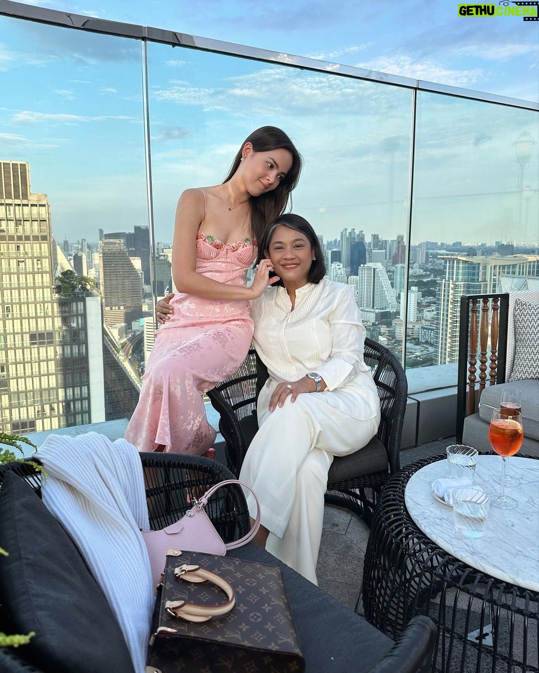 Urassaya Sperbund Instagram - Wuv woo mostest 🫶🏼 happy birthday mummyyyyyy 👸🏻