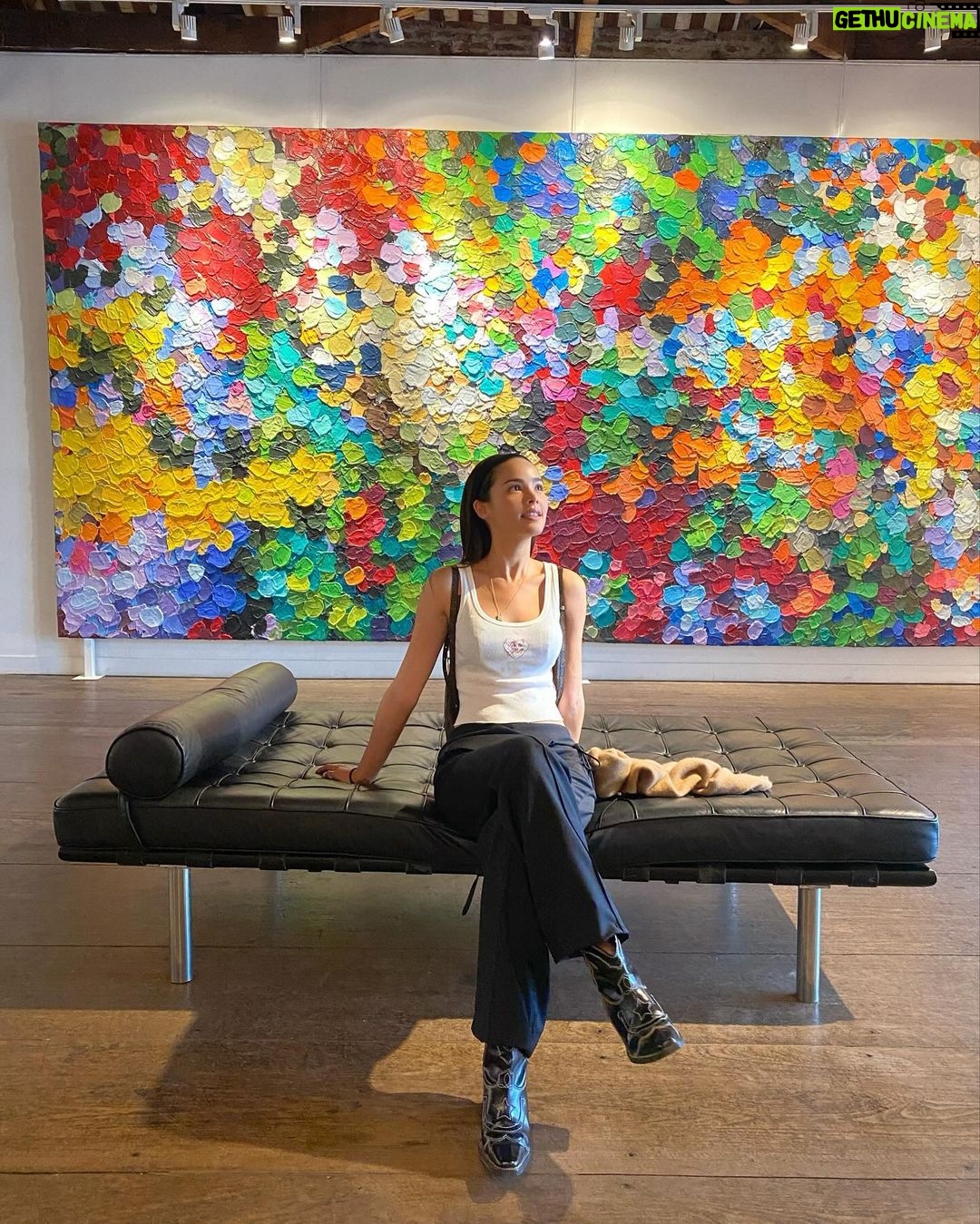 Urassaya Sperbund Instagram - แบบนี้เดือนละครั้งได้มั้ย 🥰