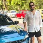 Uraz Kaygılaroğlu Instagram - Yine bir gün benimkiyle geziyoruzdur… #HerAçıdanGözAlıcı #Peugeot408 @peugeotturkiye #işbirliği