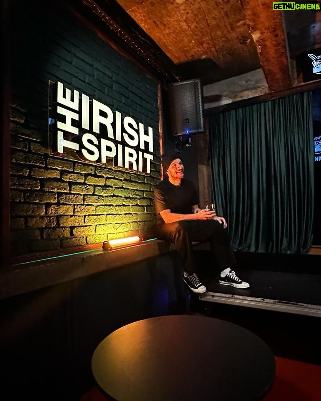 Uraz Kaygılaroğlu Instagram - -evet abi irlanda’dan geliyo! tüm adanın göz bebeği abi! birlikteyiz abi bundan sonra sıkıntı yok. bekliyorum, öpüyorum çok. tüm eve selam🍀