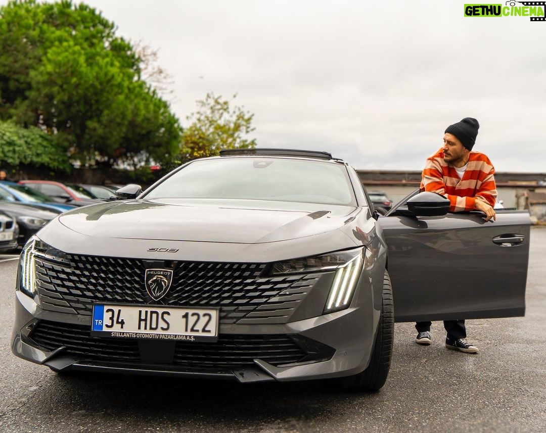 Uraz Kaygılaroğlu Instagram - Bu göz alıcılık halis mi? Yeni #Peugeot508 #GözAlıcıSürüş @peugeotturkiye