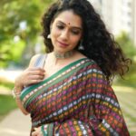 Urmilla Kothare Instagram – Grace personified!✨️
A testament of ease and elegance, check out @urmilakothare donning our Hathi Mor Khun saree with a zest of her own!
Saree: @cottonsdaily 🌸
Check out the collection at:
🌐 : www.cottonsdaily.com
📍 : Cottons Daily Studio, Ponda
#MarathiSoul #UrmilaKothare #HathiMorKhun #ClassicMaharashtrian #CottonsDaily