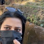 Ushasi Ray Instagram – Rubayee in Darjeeling ⛰️☕️🍩📚 
My one day solo trip to my favourite hill city 🙌
#solotravel  #solotraveler #solotrip #travelgram #wonderlust Darjilling