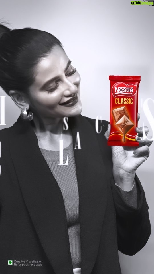 Ushasi Ray Instagram - Nestlé Classic: where Great Taste awaits. Try Now! #NestléClassic #GreatClassicTaste