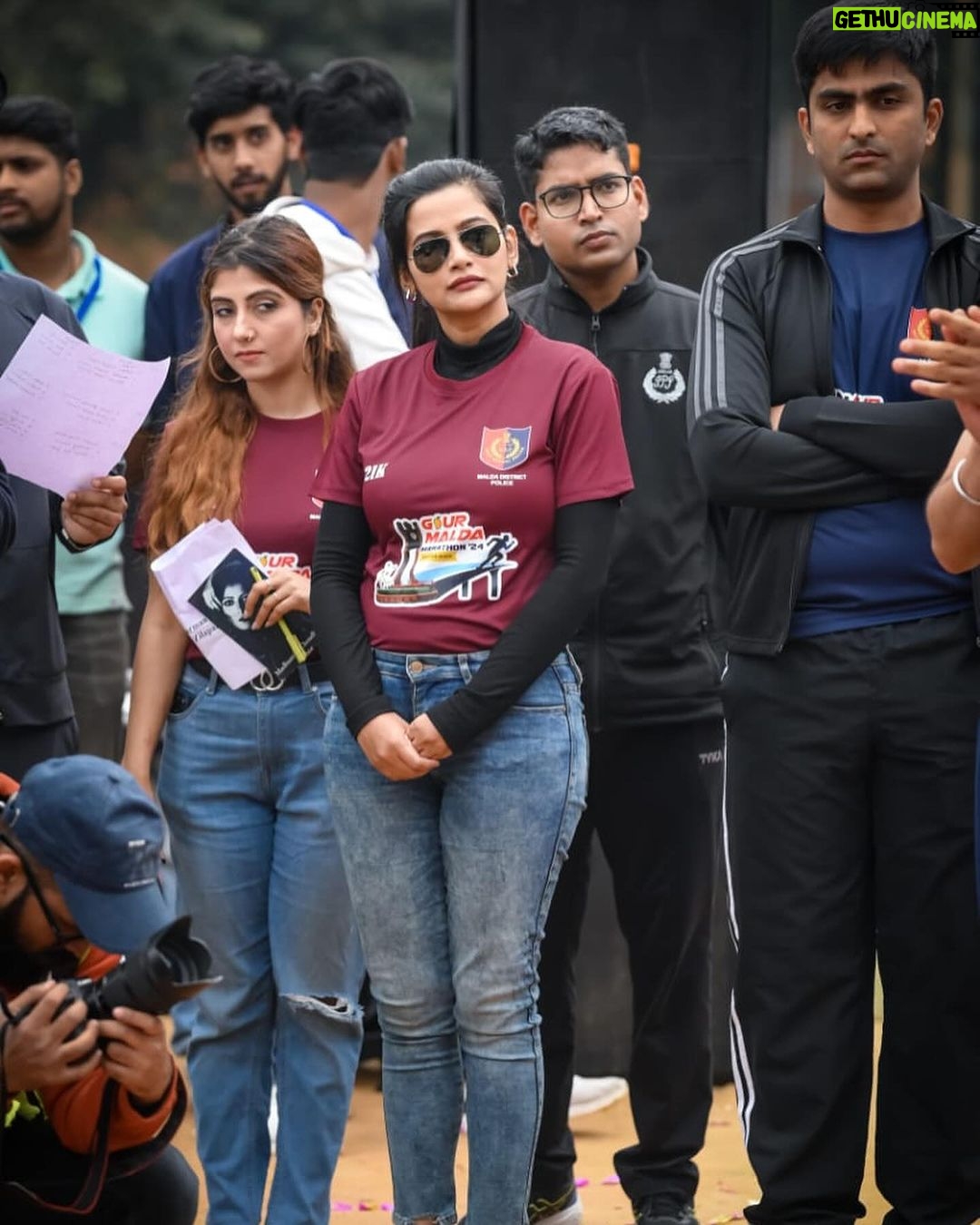 Ushasi Ray Instagram - It was exhilarating to witness so many highly spirited individuals take part in the Gour Malda Marathon 2nd Edition. Thank you, @talentwala.in for making me a part of this exciting event. . #GourMaldaMarathon #Memories #CommunitySpirit