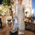 Ushna Shah Instagram - Thank you Sejas for another year of bringing the industry together. The conversations were so good that we didn’t get many photographs in, but here are a few. ❤️ JJ, Saba, Abdullah & Aymen 🌙 Update: since everyone is asking my dress is from @ansabjahangirstudio