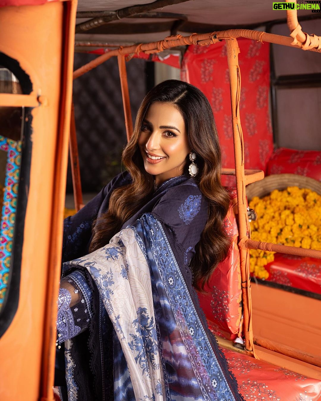 Ushna Shah Instagram - Excited to unveil my journey through elegance with Asim Jofa’s stunning ‘Aira – Summer Print Collection’. Dive into a world where color, texture, and intricate details intertwine to celebrate the timeless allure of nature. Explore the collection now for a touch of Pakistani grace and modern sophistication. @asimjofa @iamasimjofa #AsimJofa #AiraCollection #UshnaShah