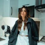 Ushna Shah Instagram - 99 problems, it start with the kink ❄️ @xii.x.official #ushnashah