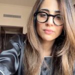 Ushna Shah Instagram - YOU are the culprit #israel #amyschumer #ushnashah
