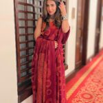 Ushna Shah Instagram - Garam Masala Grind Saaree: @thepinktreecompany Jewelery: @ayeshaccessories #ushnashah Styling: @purniya 😚 Lahore, Pakistan