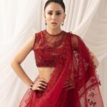Ushna Shah Instagram - #ad Step into the allure of 'Barasti' budget friendly festive collection by @asifanabeel, where elegance and budget-friendliness unite, creating the ideal collection for the upcoming festivities. Each resplendent in beautiful, unique colours, and embellished with exquisite tilla and sequin work Launching Soon. #asifaandnabeel #asifanabeel #festivecollection #festivewear #fashion #love #asianwedding #weddingwear #AffordableGlam #FestiveFashion