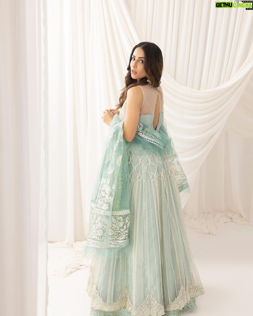 Ushna Shah Instagram - #ad Step into the allure of 'Barasti' budget friendly festive collection by @asifanabeel, where elegance and budget-friendliness unite, creating the ideal collection for the upcoming festivities. Each resplendent in beautiful, unique colours, and embellished with exquisite tilla and sequin work Launching Soon. #asifaandnabeel #asifanabeel #festivecollection #festivewear #fashion #love #asianwedding #weddingwear #AffordableGlam #FestiveFashion