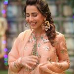 Ushna Shah Instagram - JPL ‘23 looks, a recap 💋 Which one did you like the most? Glam squad @thekrisalyswomen Makeup @bilalsamiofficial Hair @sairakhokhar1234 #ushnashah #arydigital #jeetopakistan
