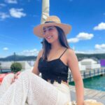 Ushna Shah Instagram - Wörth it, you see 👀 #veldenamwörthersee #ushnashah Wörthersee